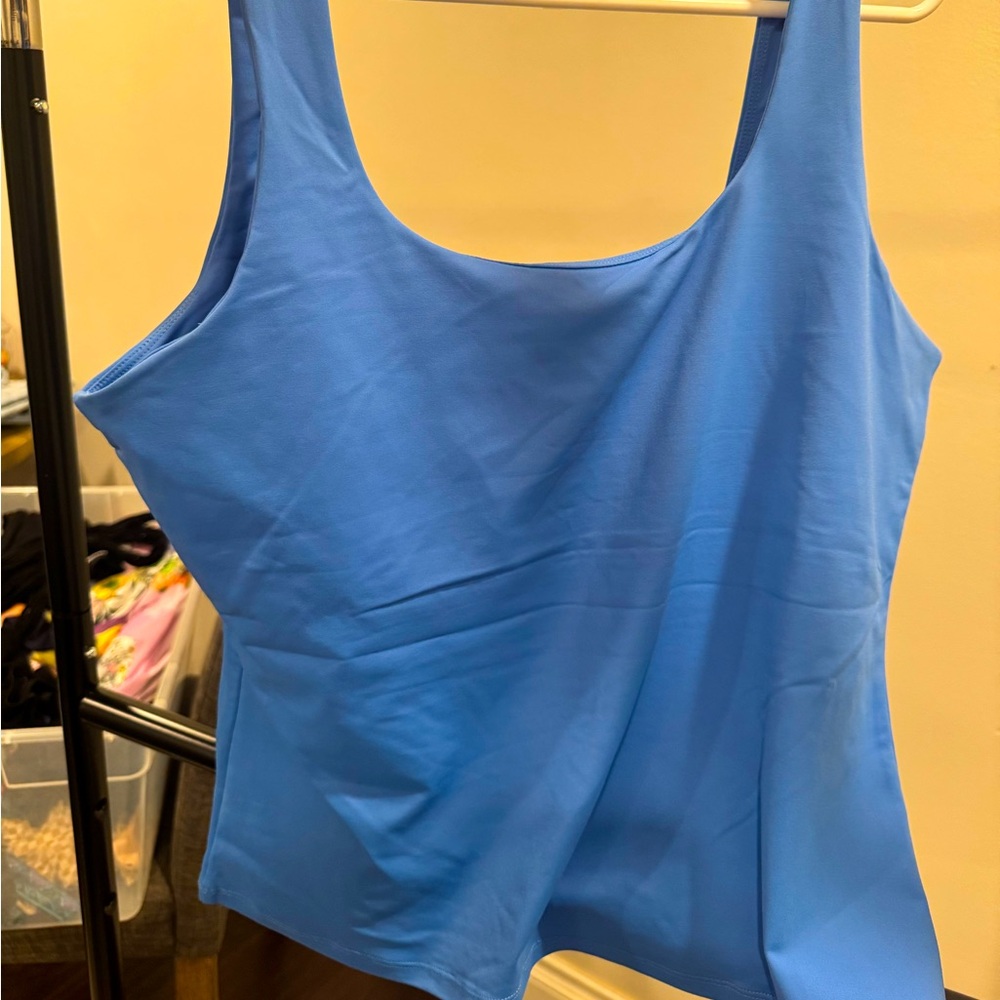 Blackmilk Tank Tops Size XL